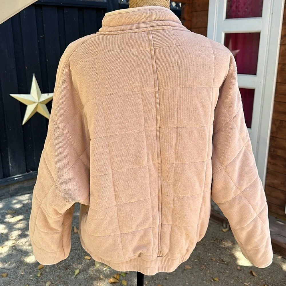 🧡🧡🧡 Quilted small to medium oversize jacket, cream oatmeal large Dolman free